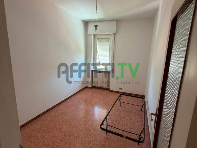 Rif. 24549 Appartamento, Appartamento Affitto a Carrara, Avenza