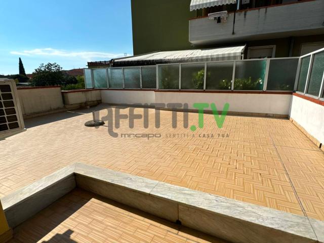 Rif. 24754 Appartamento, Appartamento Affitto a Carrara, Carrara Periferia