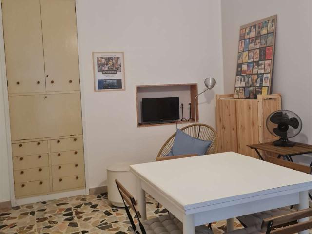 RIF.2764QUADRIVANI ARREDATO BORGATA FINO A MAGGIO
