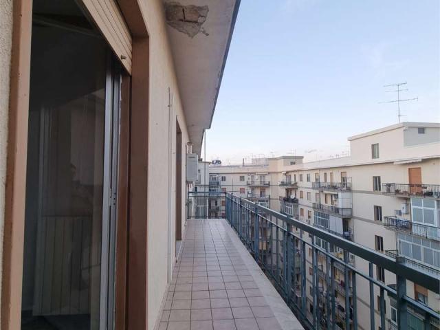 RIF.2774 AMPIO PENTAVANI PANORAMICO V.LE TERACATI
