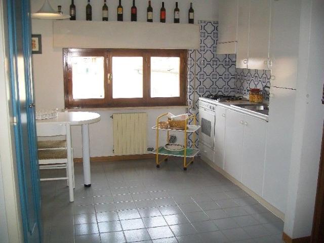Rif. AL122 Appartamento a lido di camaiore in affitto estivo, vicino al mare