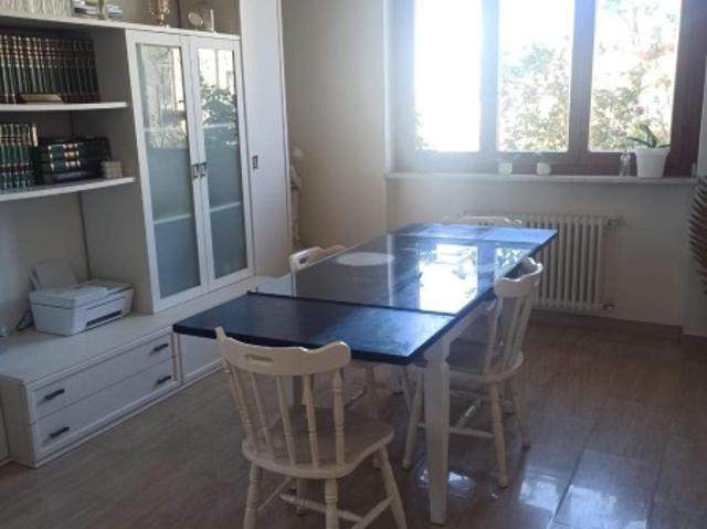 Rif. AL133 IT046005C2TX4VUFJU Lido di camaiore appartamento al piano primo di villetta