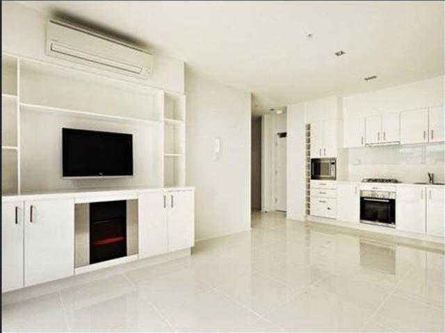RIGHT IN THE HEART OF SANDRINGHAM VILLAGE