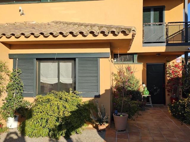 Torremirona Real Estate la inmobiliaria Oficial de TorreMir. 144m² Navata