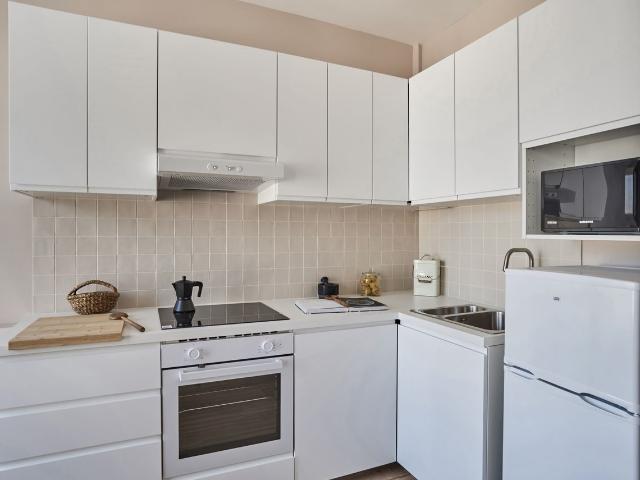 Rihua 1 bedroom in Jardin des Plantes, Paris Amsterdam Apartments for Rent