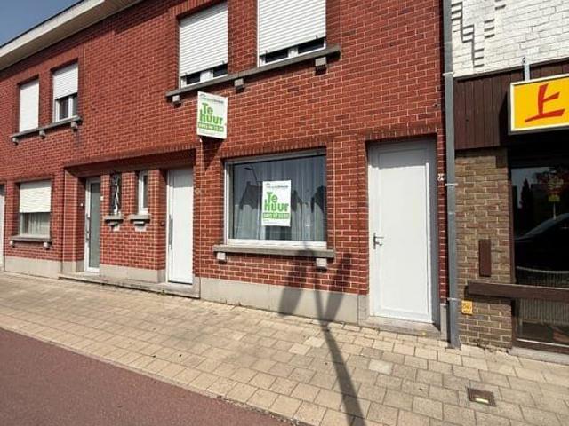 Rijwoning met 3 slaapkamers en tuin te Roeselare