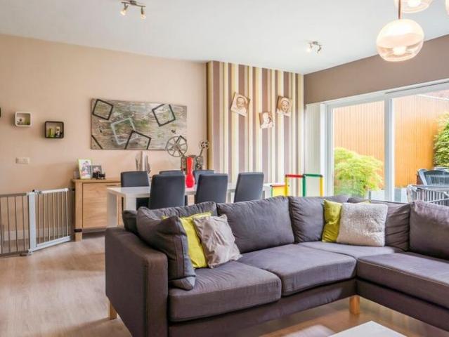 Rijwoning te huur in Meulebeke voor € 875 met 3 slaapkamers