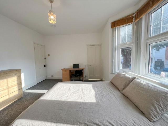 Riley Road, Brighton BN2, 4 bed terraced house to rent, £2,678 pcm | PrimeLocation