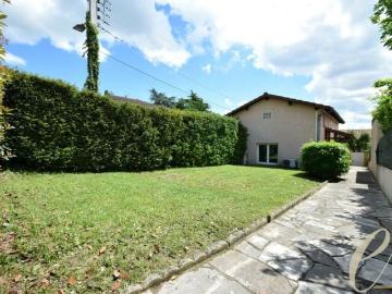 RILLIEUX proche Crépieux – Jolie maison meublée de 93 m² avec jardin de 200 m² et vue dégagée sur Lyon