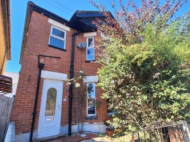 Ripon Road, Bournemouth, BH9 3 bed house to rent £1,600 pcm £369 pw