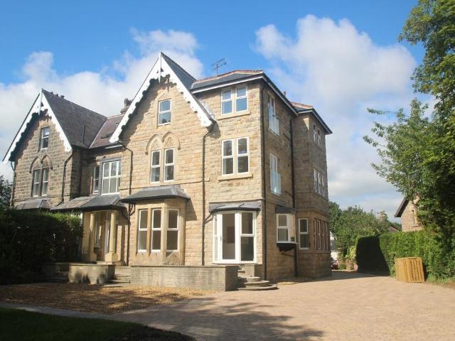 Ripon Road, Harrogate, North. 3 bed flat to rent £2,500 pcm £577 pw