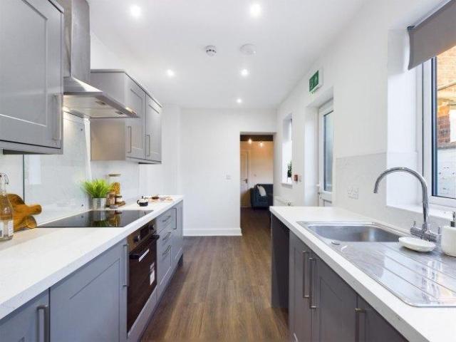 Ripon Street 6 bed house share to rent £2,598 pcm £600 pw