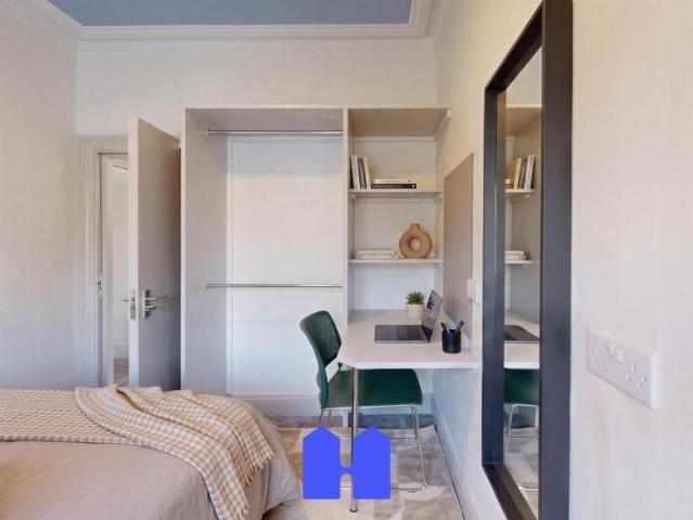 Rippingham Road, Manchester M20 6 bed house to rent £4,836 pcm £1,116 pw