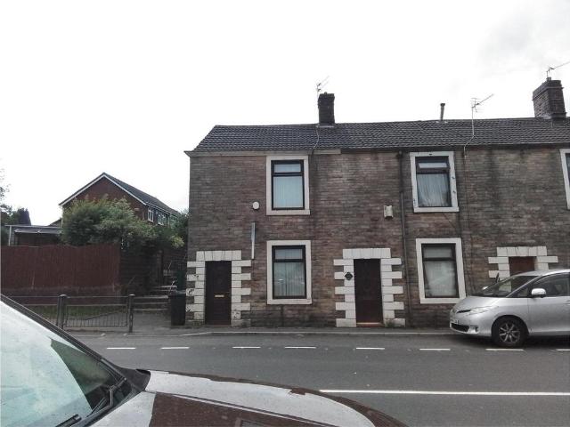 Ripponden Road, Oldham OL4 2 bed house to rent £925 pcm £213 pw