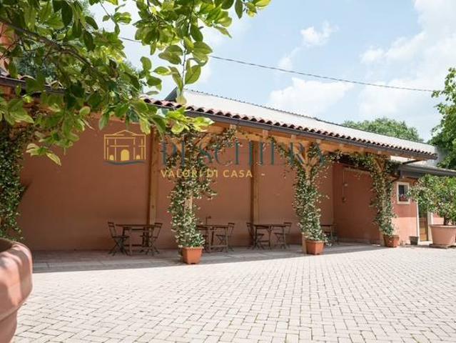 Ristorante Residenziale in vendita a Valeggio sul Mincio, Borghetto