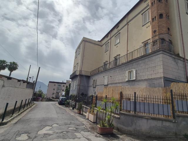 RISTRUTTURATA ED ARREDATA