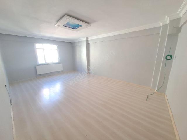 Rise Emlâk Tan Kiralık 130 M2 Daire 2+1