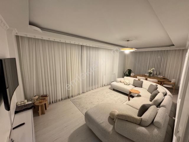 Rise Emlâk Tan Satılık Lüks 3+1 Daire Site