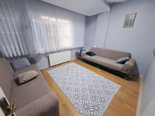 Rise Emlâk Tan Satılık 2+1 Bahçe Katı Tramvay Durağın Dibinde