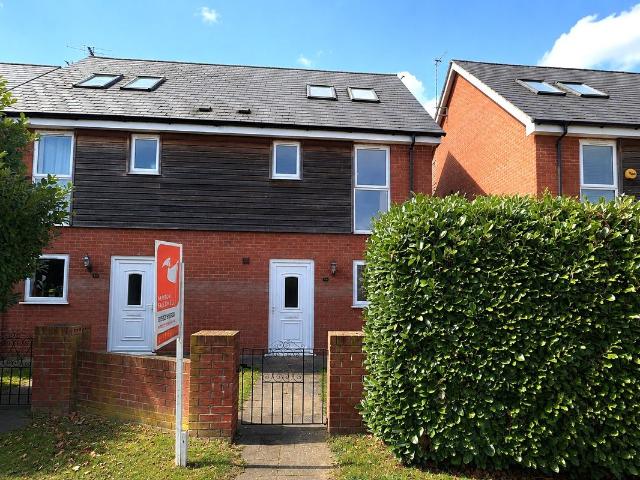 Riseholme Road, Lincoln LN1, 3 bed semi detached house to rent, £1,000 pcm | PrimeLocation
