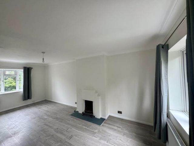 Ritz Court, Potters Bar EN6, 1 bed flat to rent, £1,395 pcm | PrimeLocation