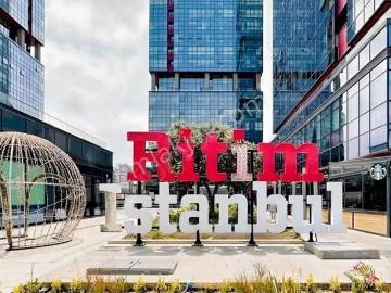 Ritim İstanbul'da Deniz Manzaralı Büyük Tip 3.5+1 Kiralık Daire