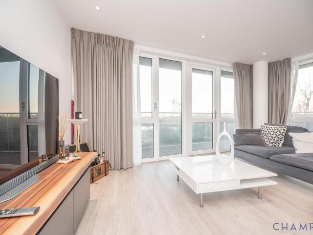 Rivulet Apartments, Devan Grove. 3 bed flat to rent £4,030 pcm £930 pw