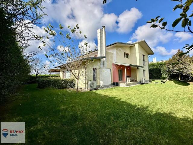 Riva Antriva Evlerinde Yüksek Arsa Paylı A Tipi Satılık Villa