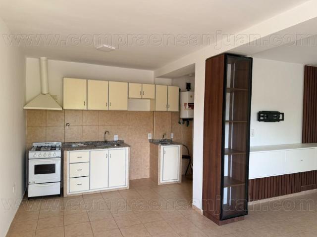 Rivadavia Portal De Los Andes, 1er Piso, 1 Dormitorio C/ Placard, Baño, Cochera/ Tel. 2646296308