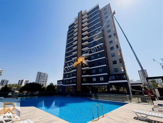 Rivax'tan Lokasyonu Güçlü, Sosyal Yaşamın İçinde 2+1 Daire !