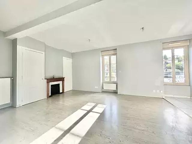 Rive de Gier 42800 Location appartement 4 pièces t4 au dernier étage