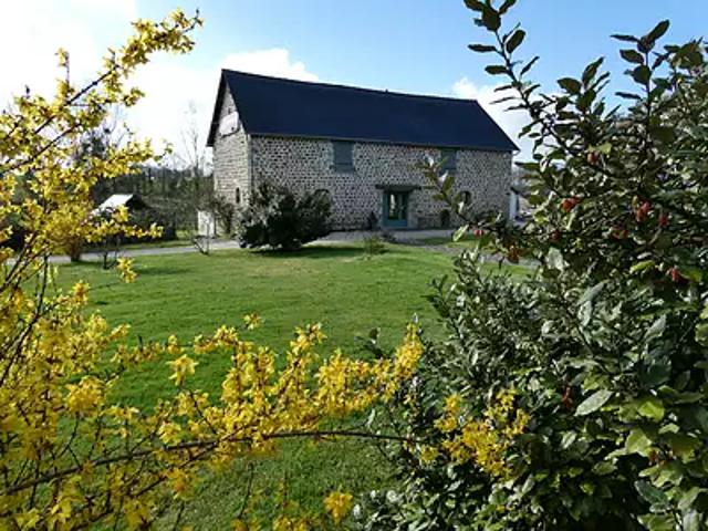 Rives d'Andaine 61140 Achat / Vente maison 5 pièces t5 terrasse