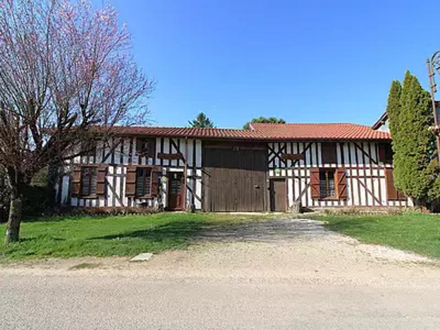 Rives Dervoises 52220 Achat / Vente maison 8 pièces t8 au dernier étage terrasse