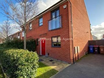 River View Drive, Blackfriars, Salford, M7 1BL, United Kingdom | 3 bed duplex for rent #137169212 | Rentberry