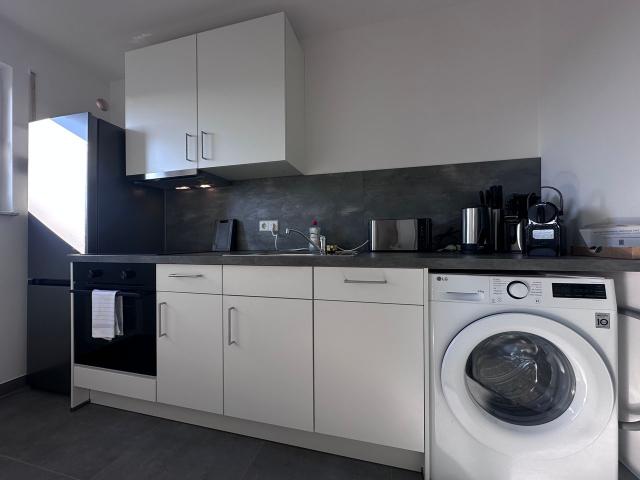 River View Living Apartment, Leipzig Amsterdam Apartments for Rent