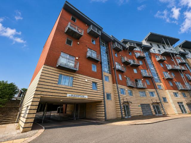 River View, Low Street, Sunderland 3 bed apartment to rent £895 pcm £207 pw