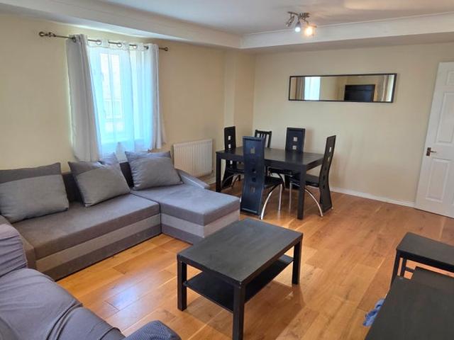 River view, separate kitchen! 2 bed 2 bath