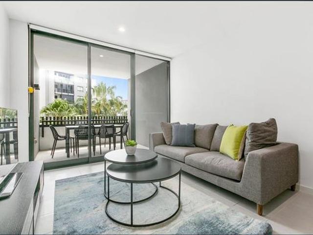 River views, two bedrooms a must inspect for those wanting work and lifestyle balance!