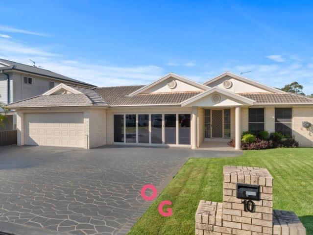 River Views, Exceptional Lifestyle Location