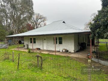 RIVER COUNTRY WITH STRONG WATER SECURITY, INFRASTRUCTURE & PRODUCTIVE IRRIGATED LAND 25.59Ha 63Ac