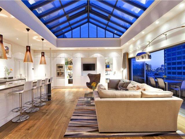 River Court, Upper Ground, London, SE1 3 bed penthouse to rent £16,500 pcm £3,808 pw