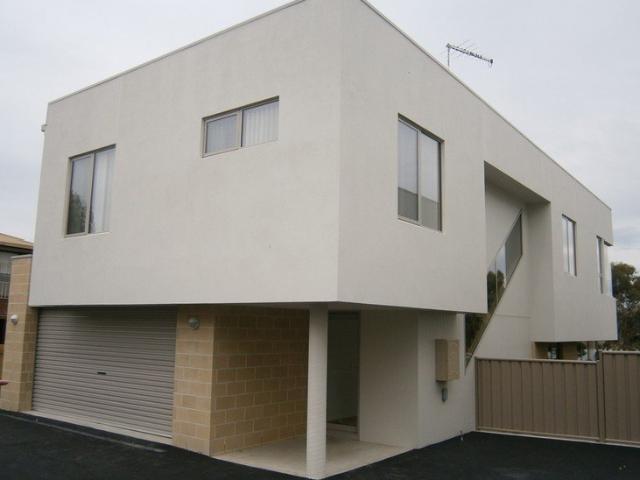 River front Townhouse