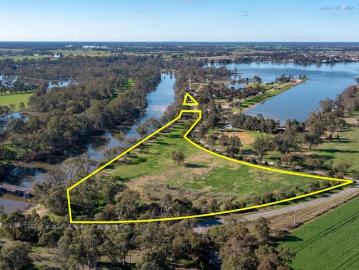 River frontage opportunity