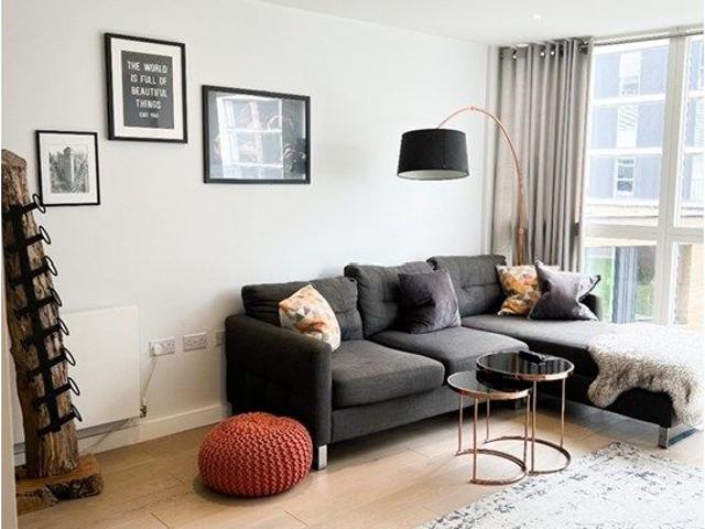 River Gardens Walk, Greenwich SE10, 2 bed flat to rent, £2,250 pcm | PrimeLocation