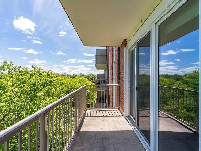 River Gardens 2 Bedroom Apartment for Rent at 21 Clayton Dr, Winnipeg, MB R2M 1G2 Alpine Place