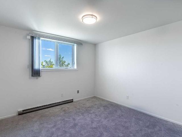 River Gardens 3 Bedroom Apartment for Rent at 21 Clayton Dr, Winnipeg, MB R2M 1G2 Alpine Place