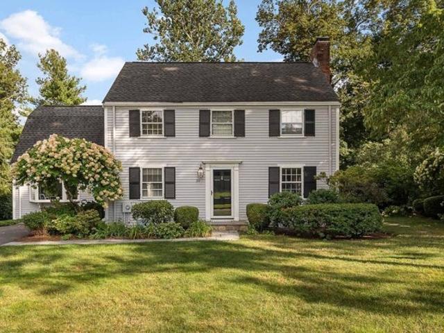 River Glen Rd, Wellesley, Home For Sale