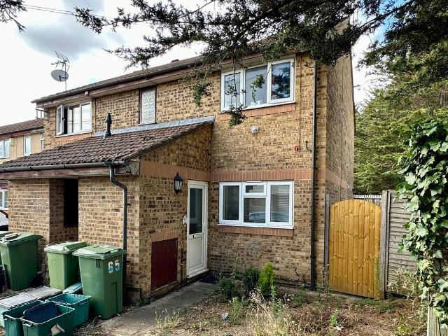 River Leys, Swindon Village GL51, 1 bed maisonette to rent, £850 pcm | PrimeLocation