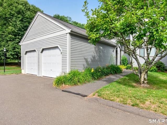 River Mead Unit,avon, Home For Sale