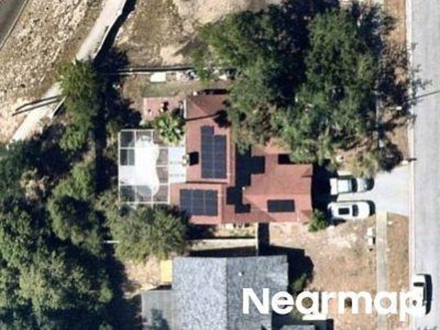 River Oaks Dr